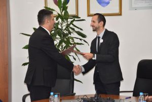 F Klavye mi Q Klavye mi Hangisini kullanıyorsunuz ya da öneriyorsunuz